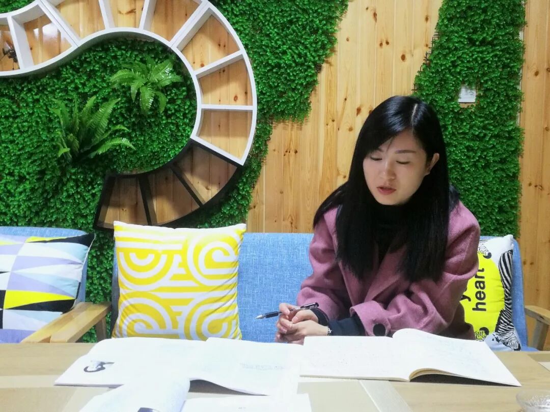 【火一动态】学于漪   话感悟 ——火炬一小教师持续开展学习于漪老师先进事迹活动