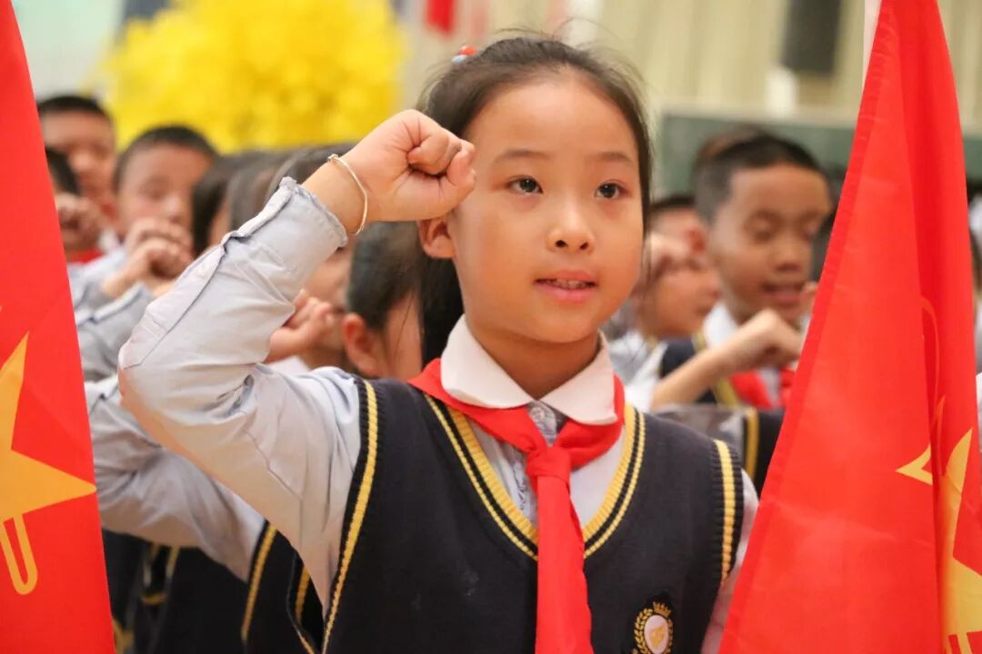 【火一动态】年末彩蛋-揭晓2019年火炬一小校园十大新闻