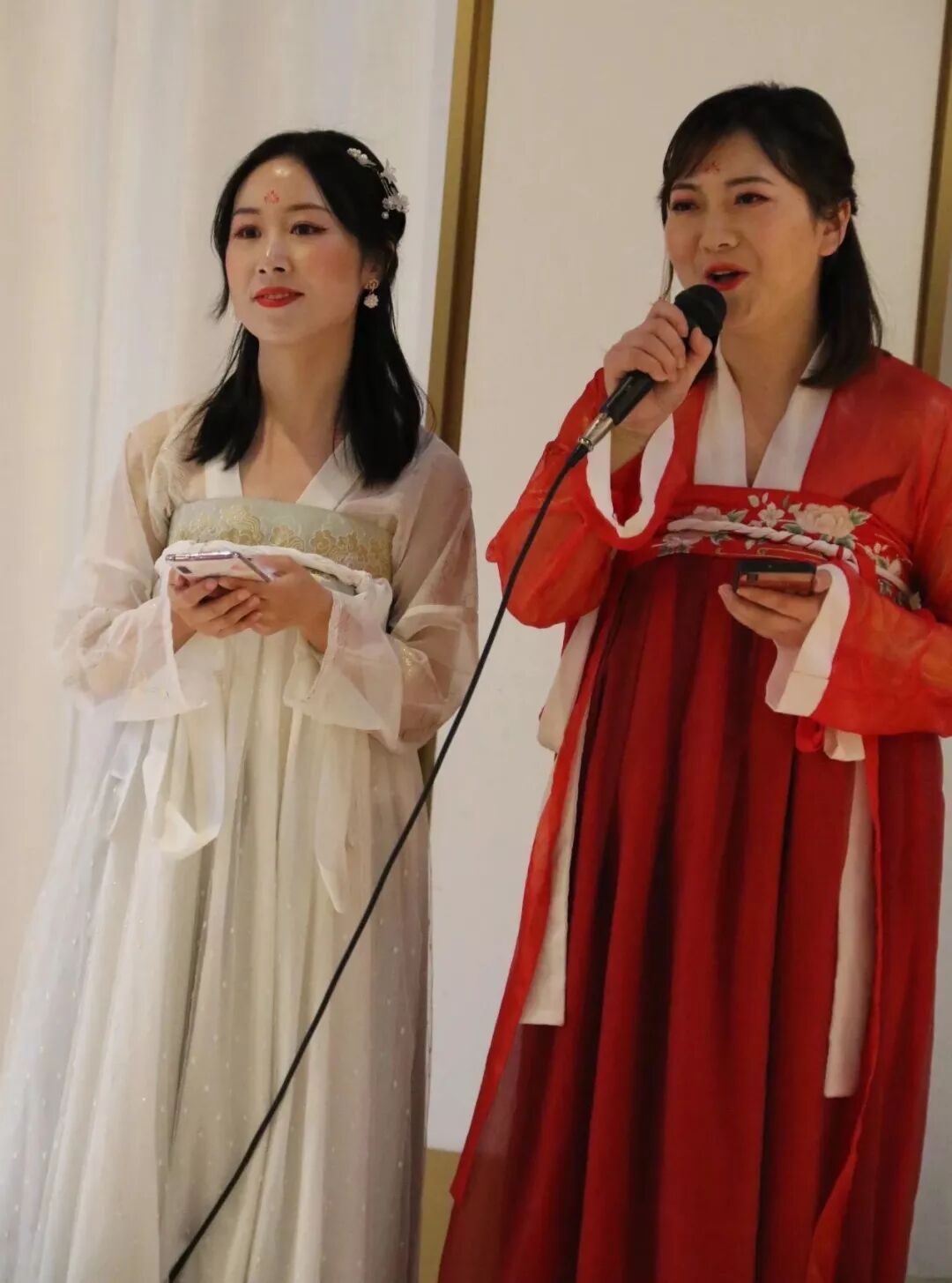 【火一动态】国风当潮,汉服迎新——火炬一小及月社2020年新年年会
