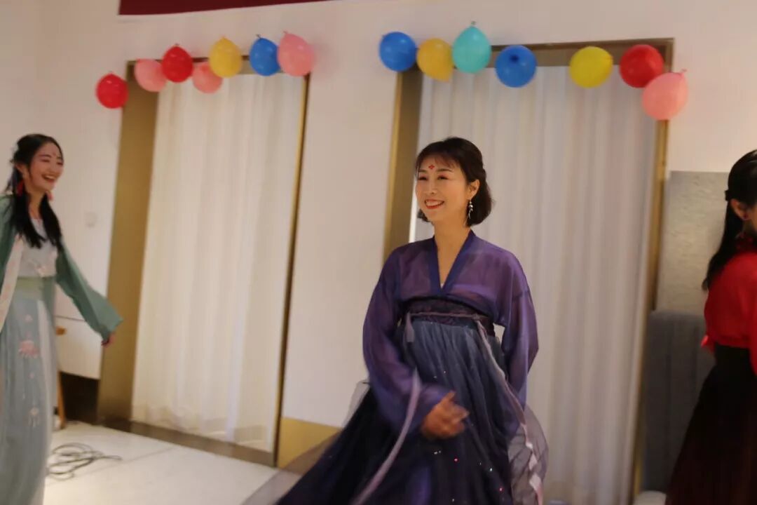 【火一动态】国风当潮,汉服迎新——火炬一小及月社2020年新年年会