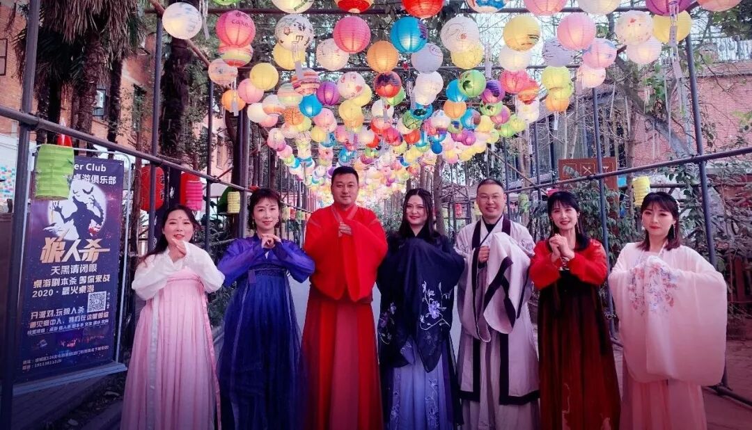 【火一动态】国风当潮,汉服迎新——火炬一小及月社2020年新年年会