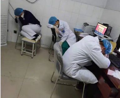 【火一动态】他们用生命拯救14亿人,今天,把这10个故事讲给孩子听!