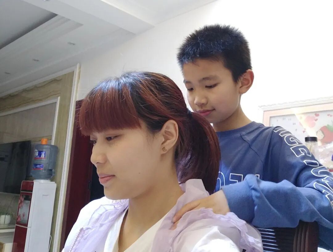 【火一动态】听妈妈的话——火炬一小母亲节感恩主题活动
