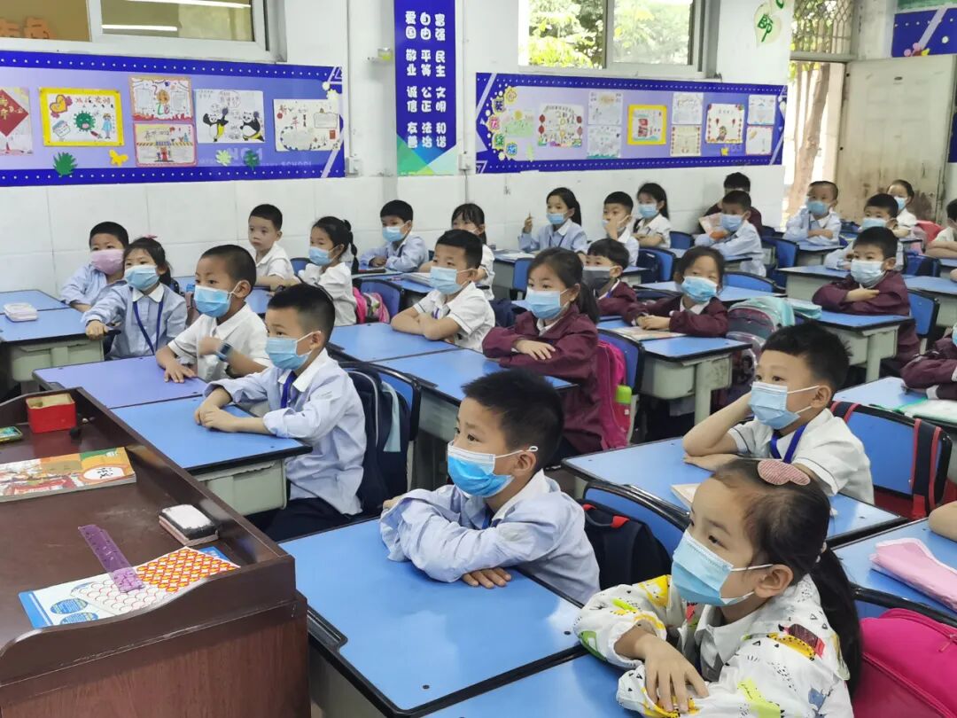 【火一动态】听妈妈的话——火炬一小母亲节感恩主题活动