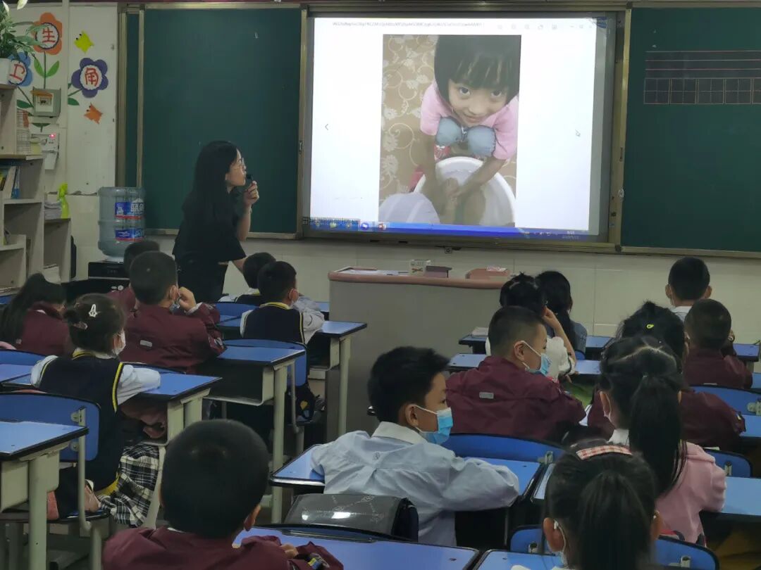 【火一动态】听妈妈的话——火炬一小母亲节感恩主题活动