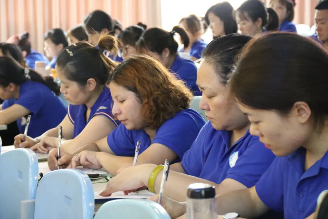 【火一开学季】师德师风谱新篇,乘风破浪共成长 ——全区2020年秋季开学教师师德师风培训会及学校开学工作会