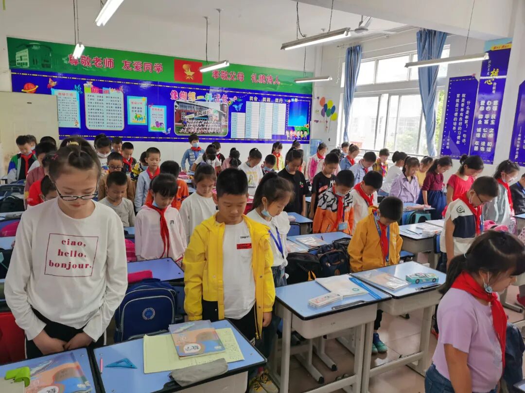 【火一动态】勿忘国耻，振兴中华——火炬一小爱国主义教育活动