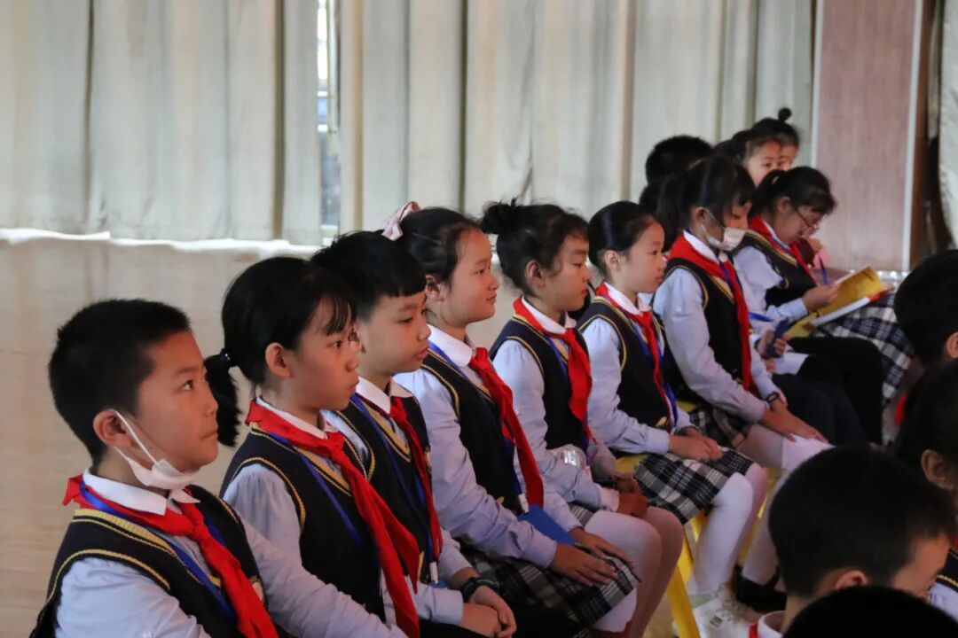 【火一动态】寻找十佳小记者校园代言人——火炬一小小记者海选燃动校园