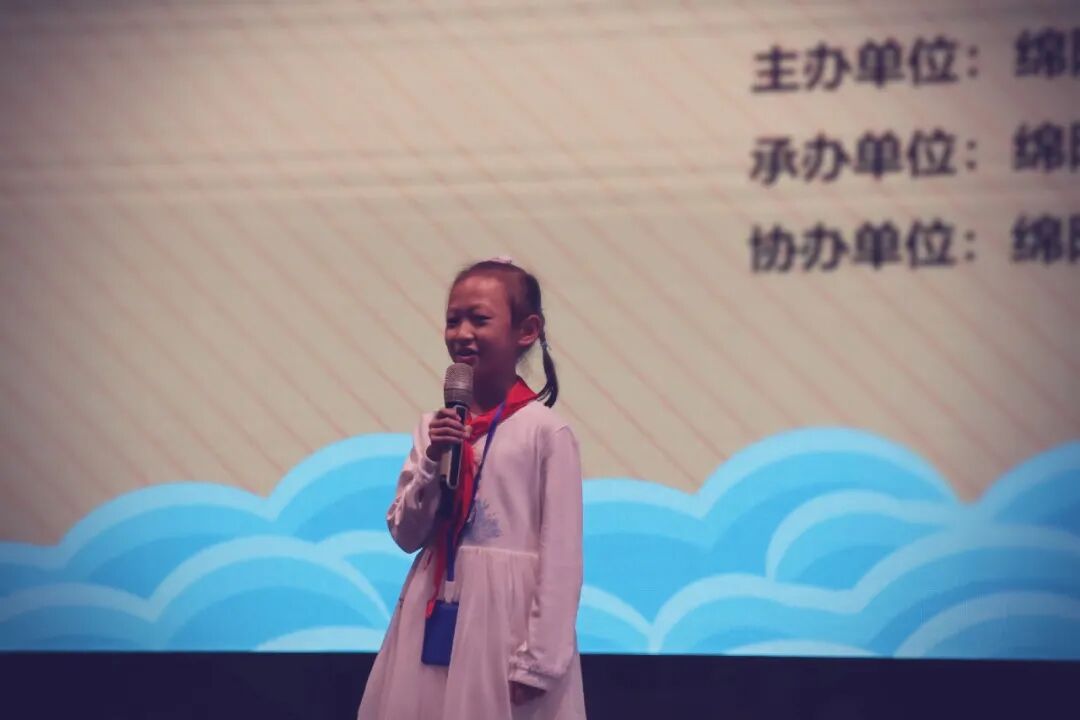【火一动态】寻找十佳小记者校园代言人——火炬一小小记者海选燃动校园