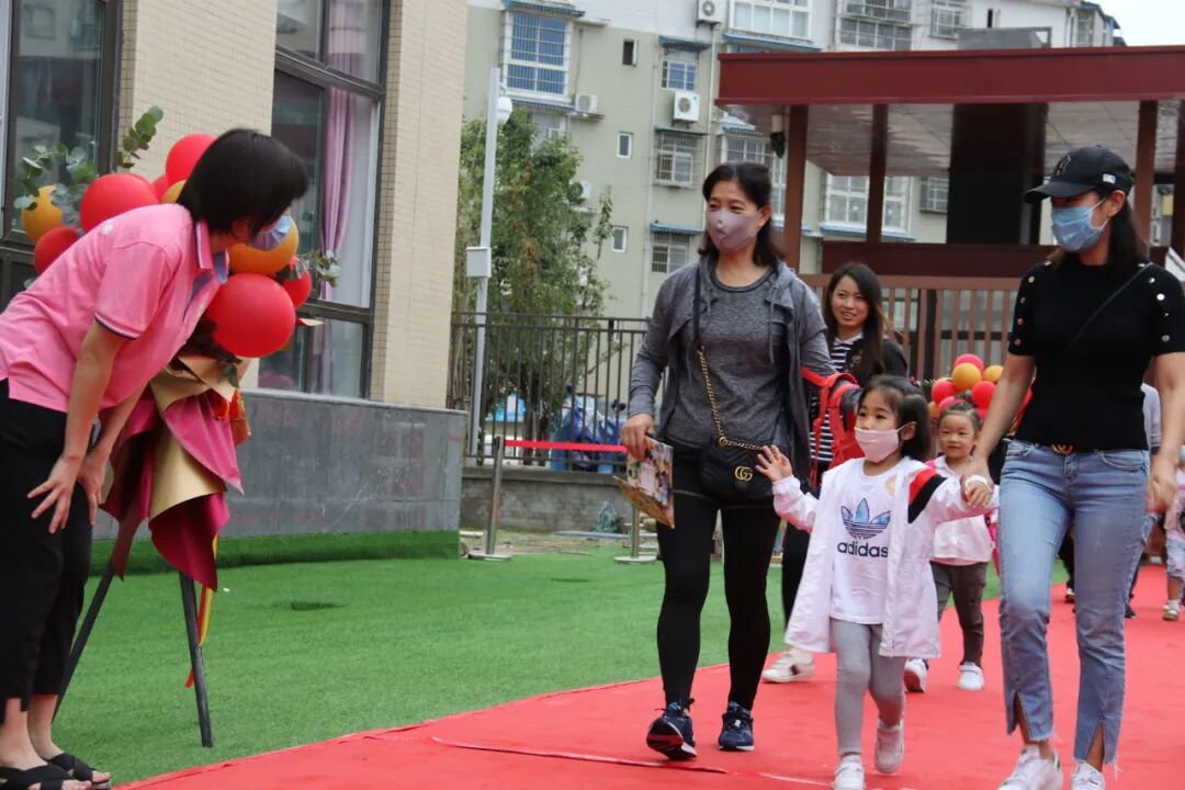 【一幼开园日】遇见一幼,遇见美好│开学了,可以不管不顾的给我一个拥抱