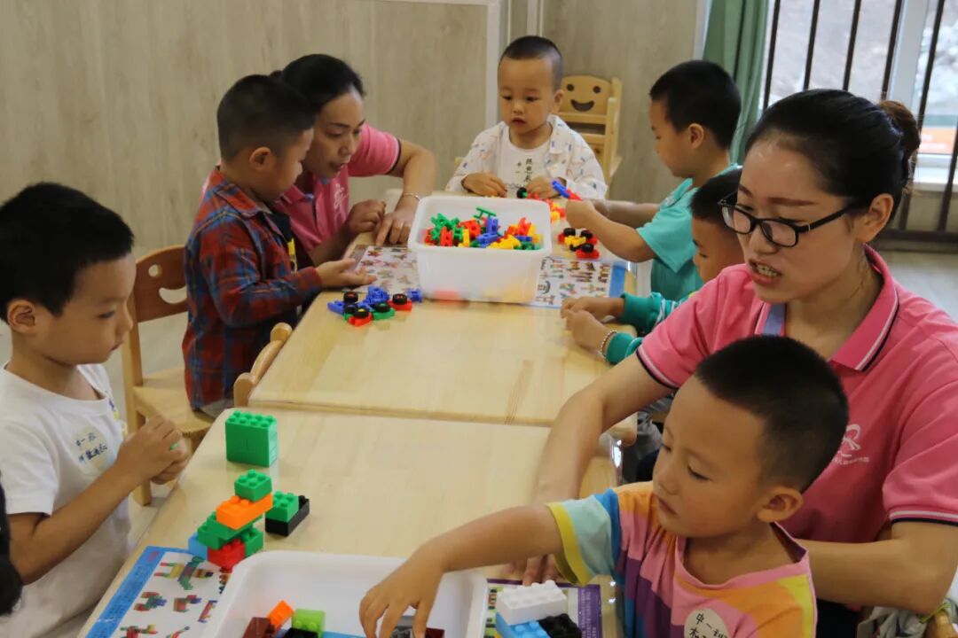 【一幼开园日】遇见一幼,遇见美好│开学了,可以不管不顾的给我一个拥抱