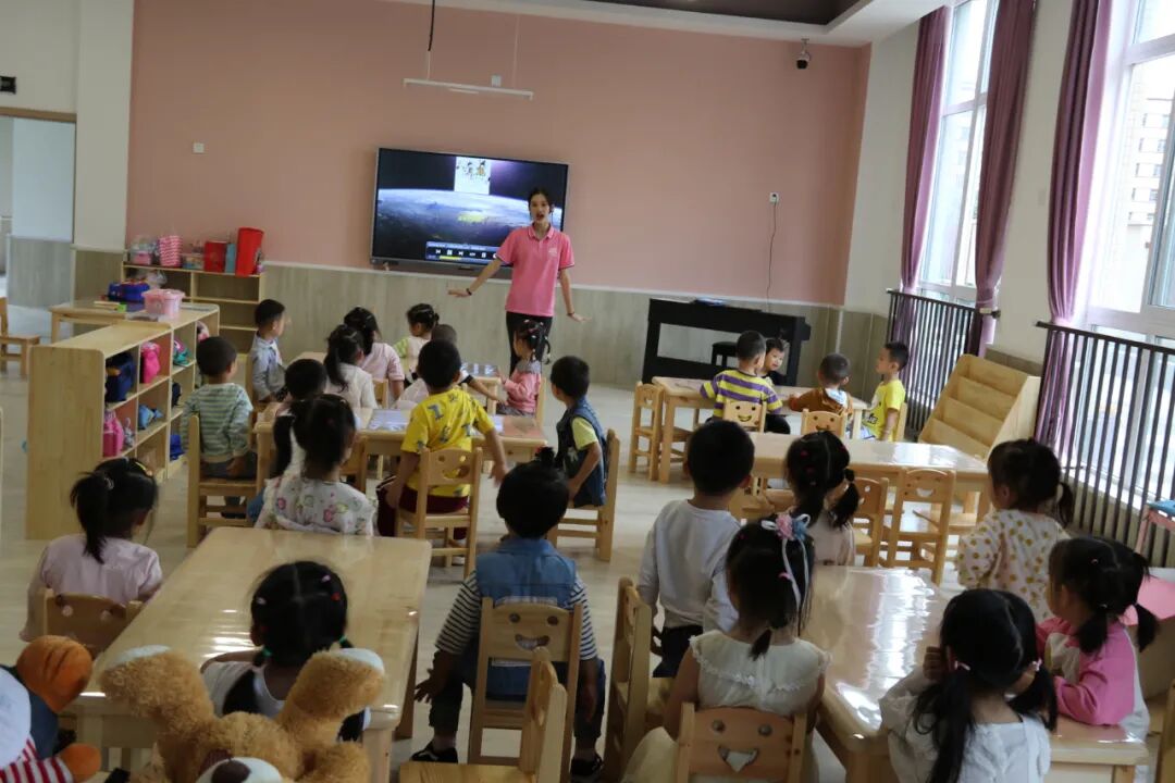 【一幼开园日】遇见一幼,遇见美好│开学了,可以不管不顾的给我一个拥抱