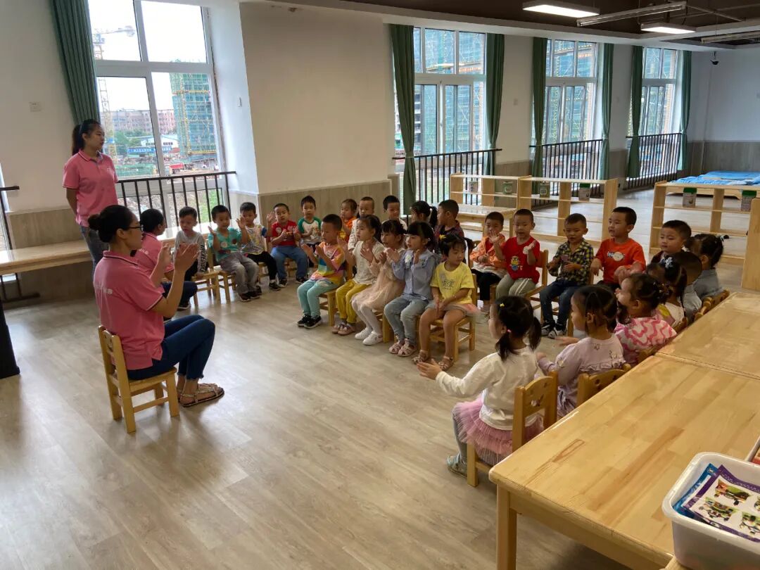 【一幼开园日】遇见一幼,遇见美好│开学了,可以不管不顾的给我一个拥抱