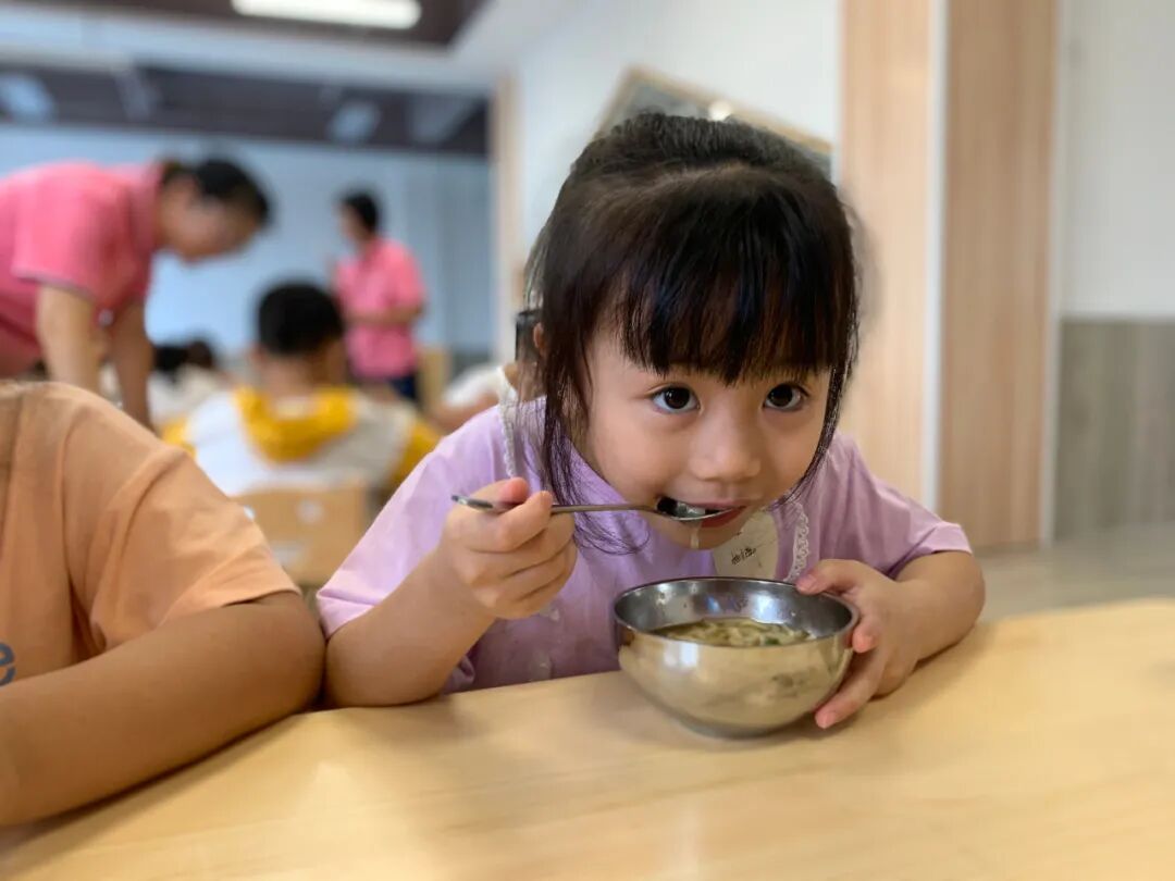 【一幼开园日】遇见一幼，遇见美好│开学了，可以不管不顾的给我一个拥抱