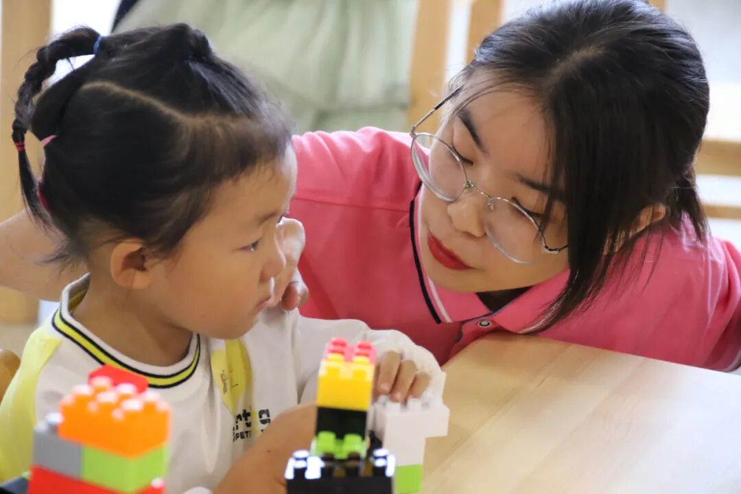 【一幼动态】为爱启程┃┃小班萌娃周记