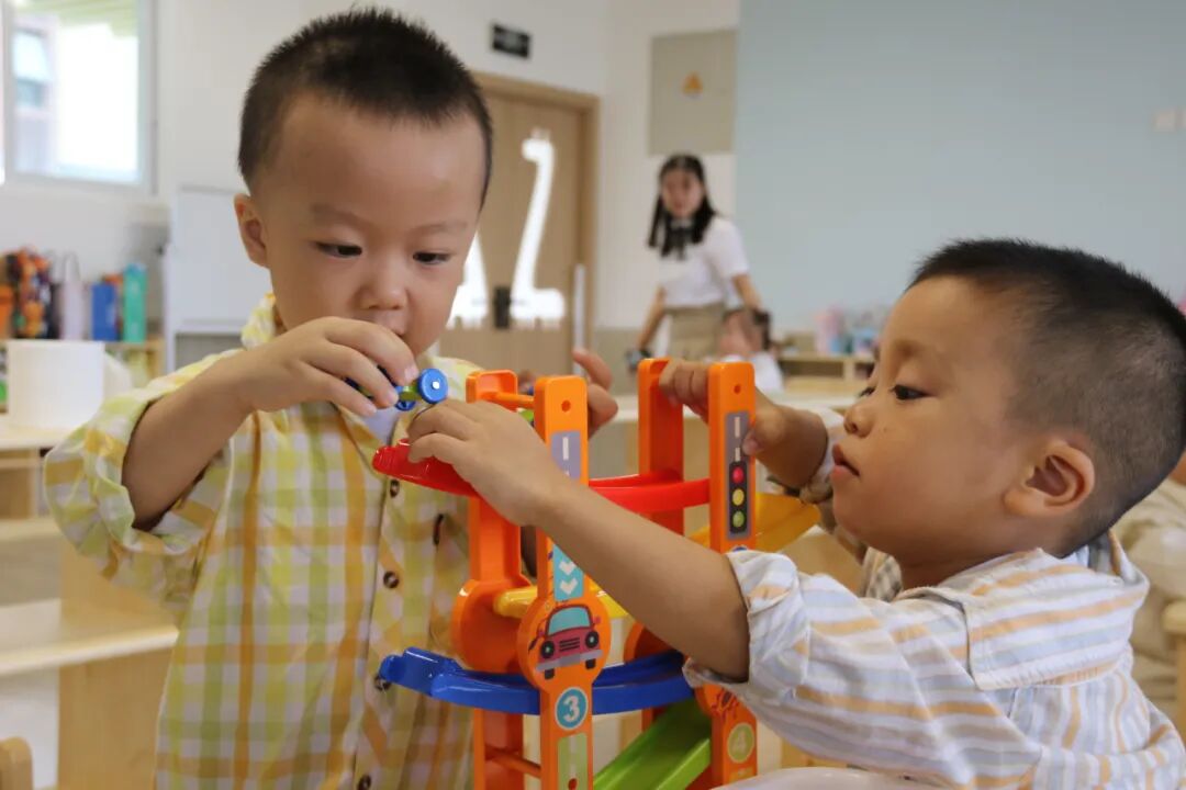 【一幼动态】为爱启程┃┃小班萌娃周记