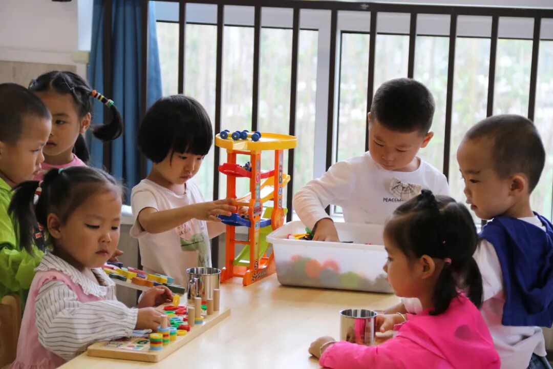 【一幼动态】为爱启程┃┃小班萌娃周记