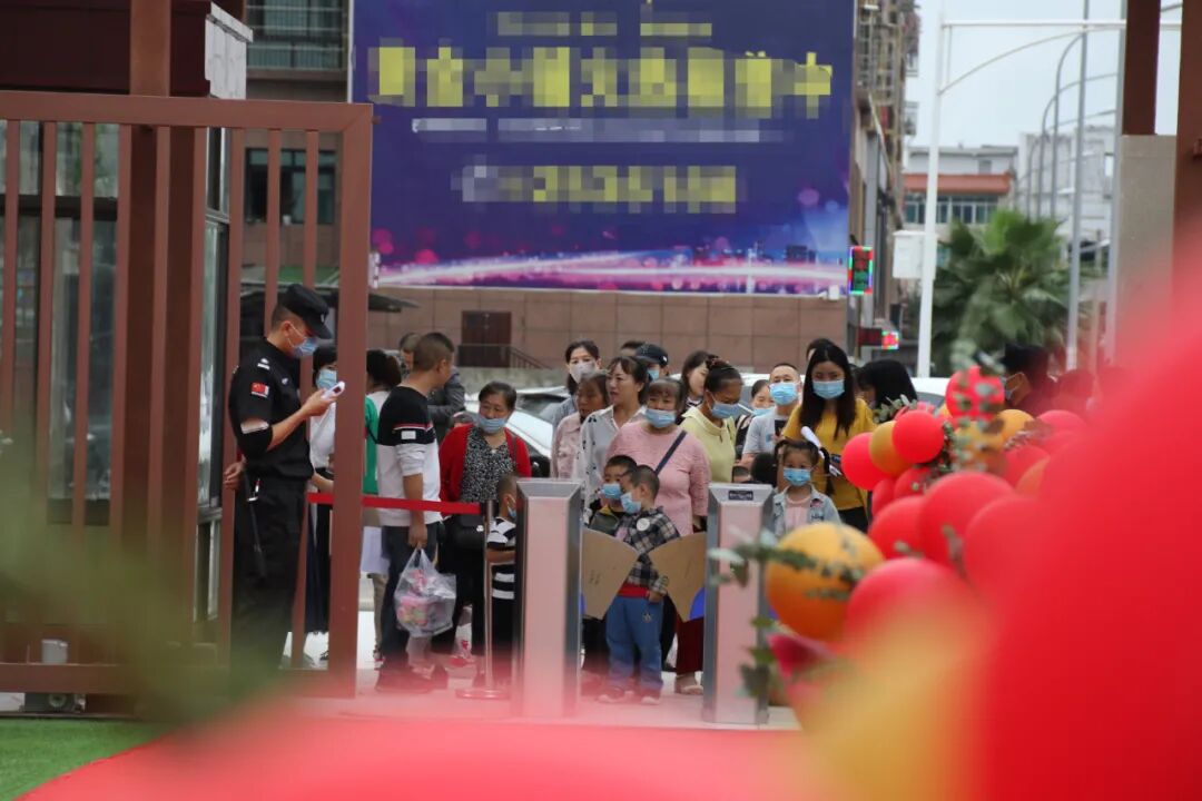 【一幼动态】为爱启程┃┃小班萌娃周记