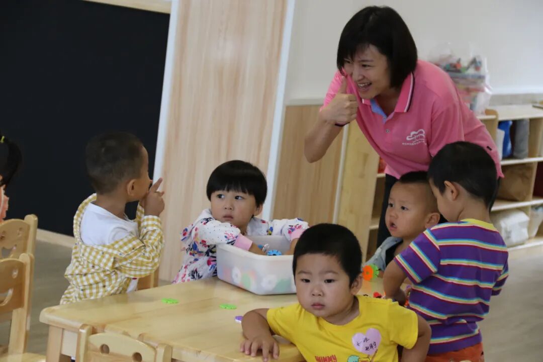 【一幼动态】为爱启程┃┃小班萌娃周记