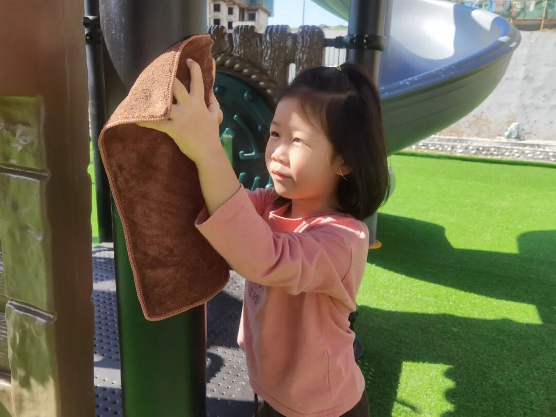 【一幼动态】为爱启程┃┃小班萌娃周记