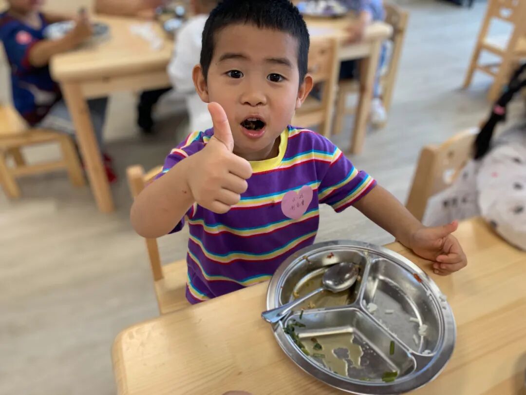 【一幼动态】为爱启程┃┃小班萌娃周记