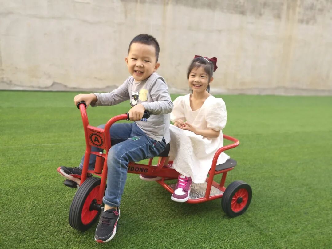 【一幼动态】为爱启程┃┃小班萌娃周记