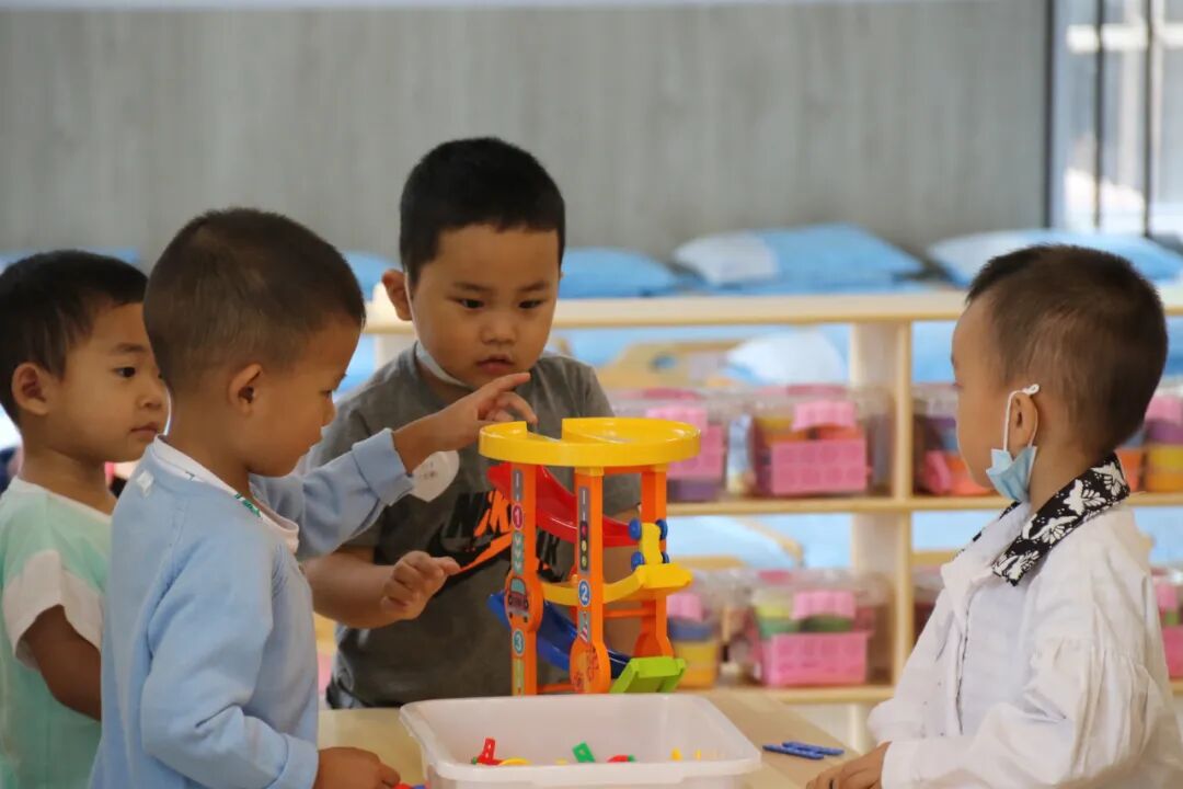 【一幼动态】为爱启程┃┃小班萌娃周记