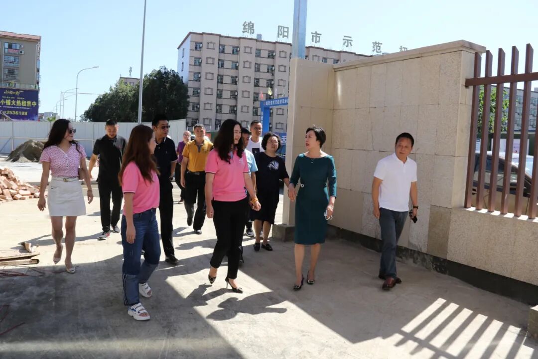 【一幼动态】董泓主任检查火炬第一幼儿园开学准备和疫情防控工作