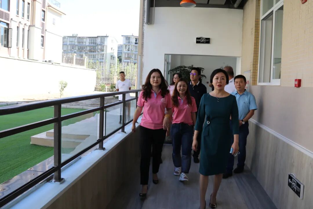 【一幼动态】董泓主任检查火炬第一幼儿园开学准备和疫情防控工作
