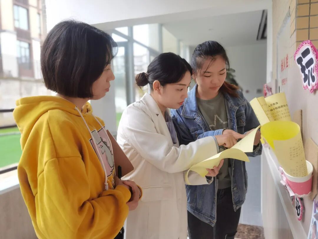 【一幼动态】同心同行，花繁叶茂  ——火炬一幼（市花实幼高新分园）开展教师跟岗研修培训
