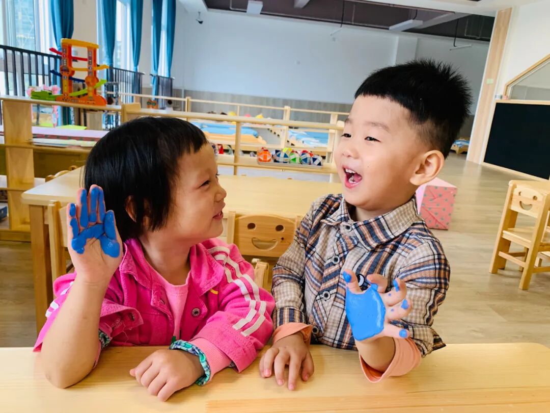【一幼动态】小小一幼娃,浓浓爱国情