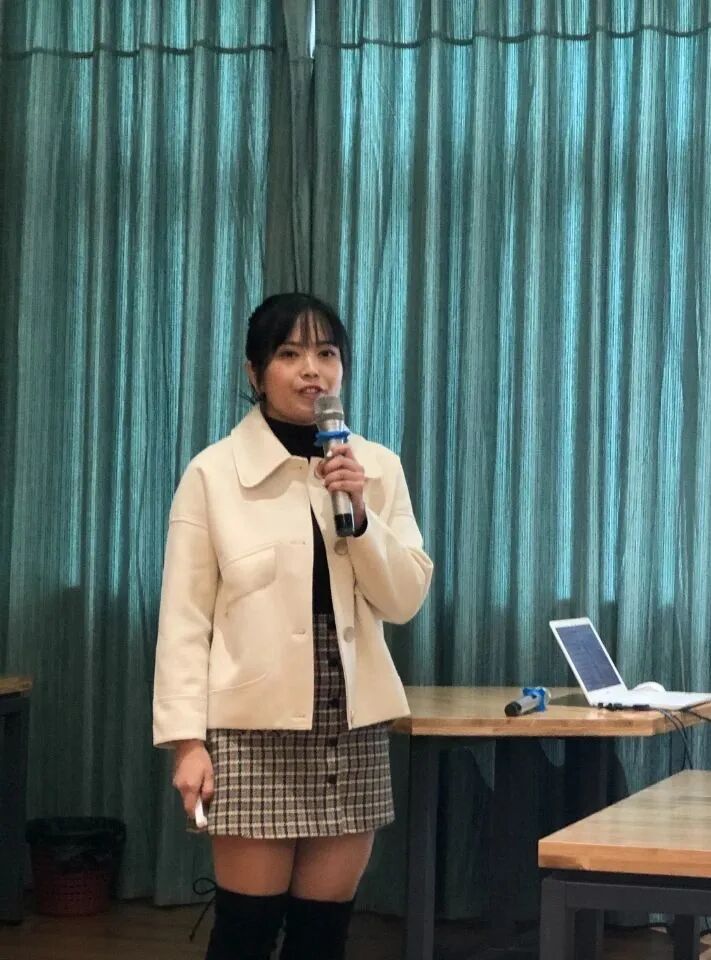 【火一喜报】蒋洪荣获区音乐教师基本功展评活动第一名丨陈洁荣获区小学语文学科素养比赛一等奖