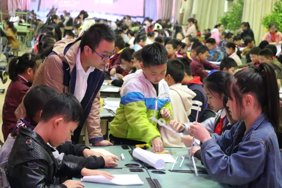 【火一动态】绵阳高新区名师鼎兴工作室建设启动仪式