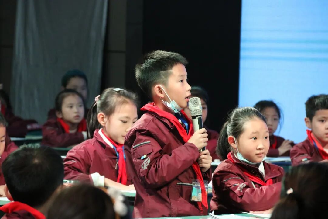 【火一动态】磨砺技能，促进成长 | 高新区小学数学青年教师赛课活动在火炬一小举行​