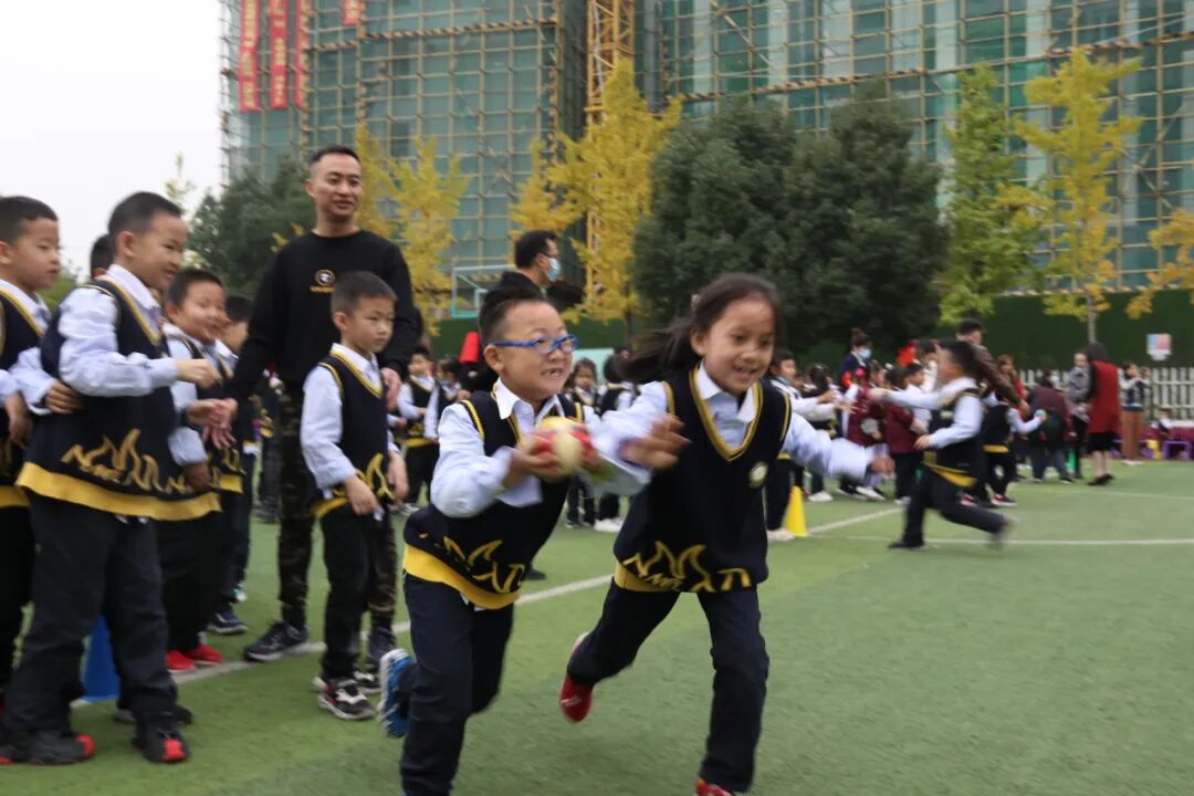 【火一体育节】乘风破浪的仔 |一---三年级趣味运动会