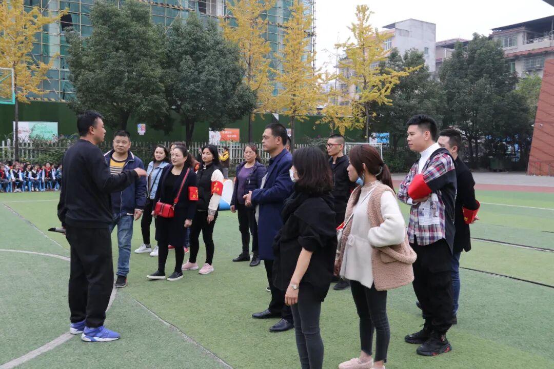 【火一体育节】乘风破浪的仔 |一---三年级趣味运动会