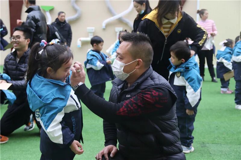 【一幼动态】与爱同行,伴我成长 ——记第一届“成长的力量”亲子同乐会