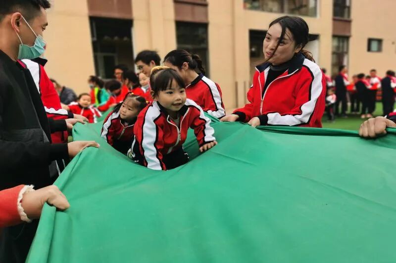 【一幼动态】与爱同行,伴我成长 ——记第一届“成长的力量”亲子同乐会