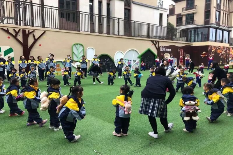 【一幼动态】与爱同行,伴我成长 ——记第一届“成长的力量”亲子同乐会