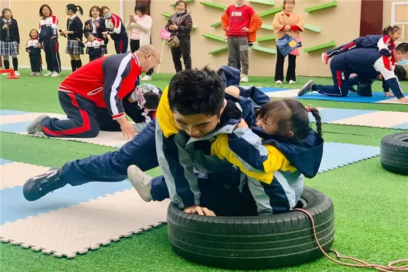 【一幼动态】与爱同行,伴我成长 ——记第一届“成长的力量”亲子同乐会