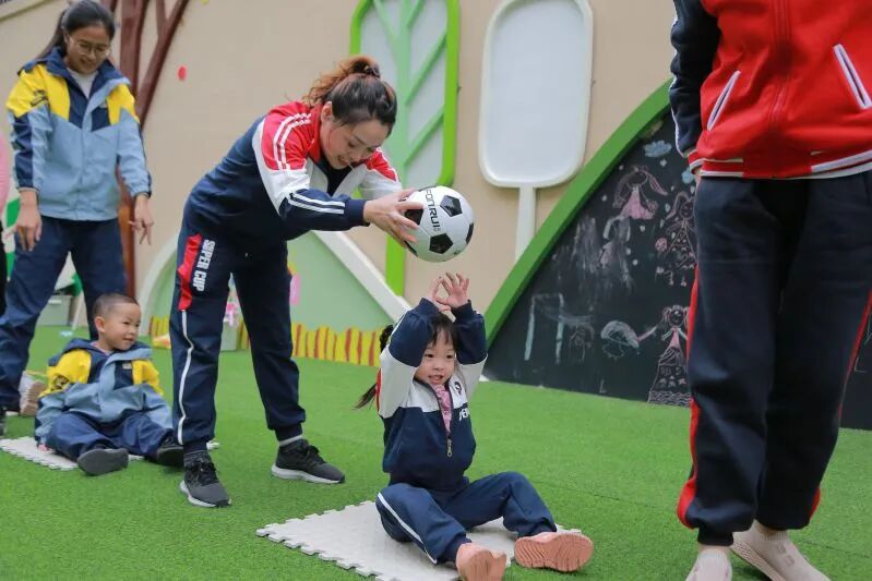 【一幼动态】与爱同行,伴我成长 ——记第一届“成长的力量”亲子同乐会