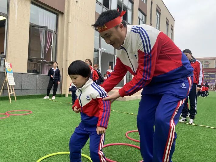 【一幼动态】与爱同行,伴我成长 ——记第一届“成长的力量”亲子同乐会