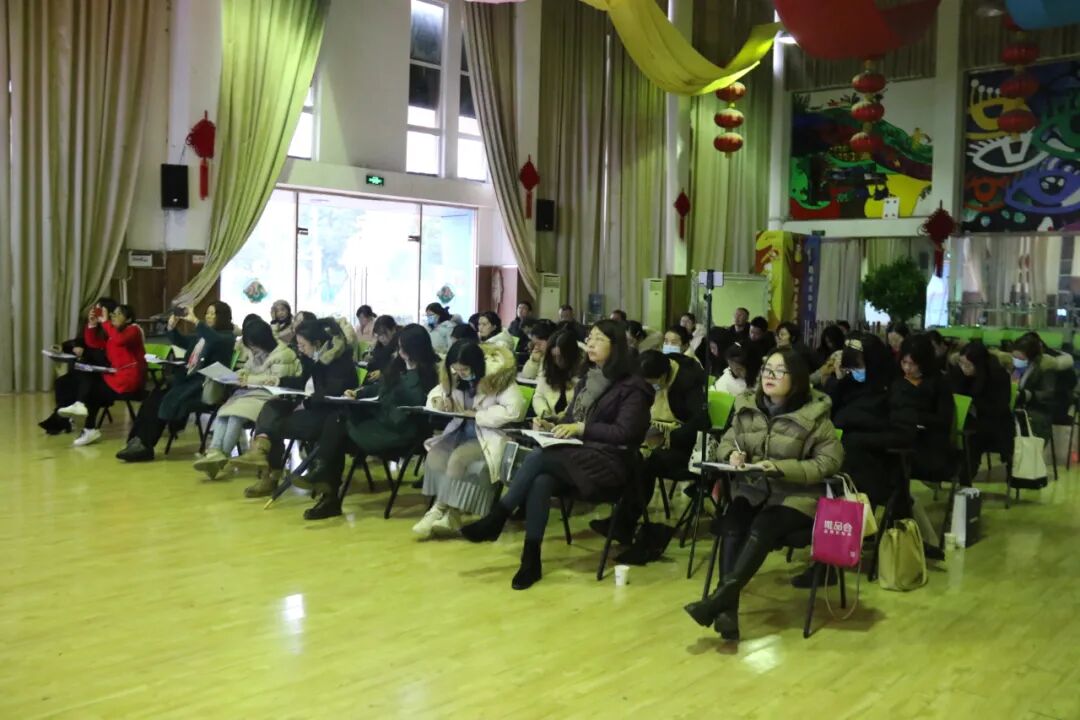 【火一动态】从教学质量监测看语文/数学教学走向  |  五年级语文/数学教师专项培训