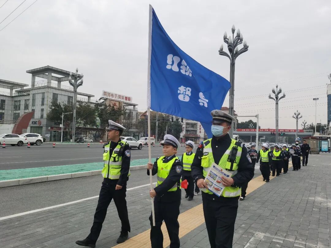 【火一动态】雷锋就是你我他||学雷锋 树新风 文明礼貌月系列活动