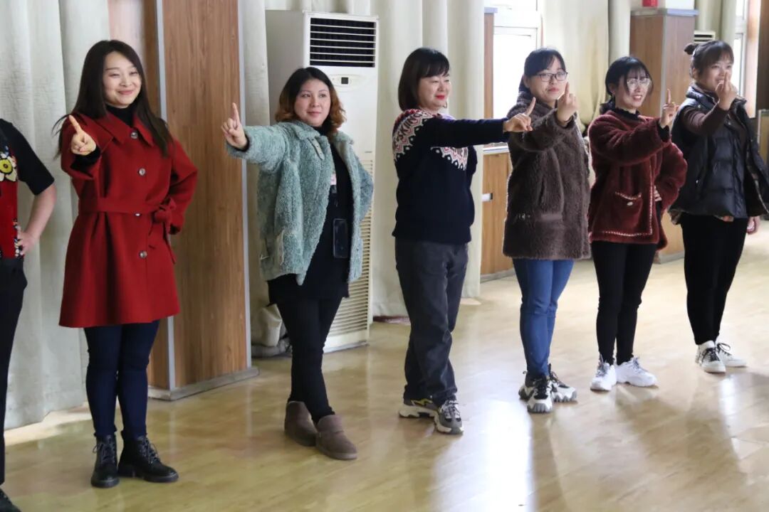 【火一动态】美丽如你  优雅如你  知性如你 丨火炬一小三八节致敬女神活动
