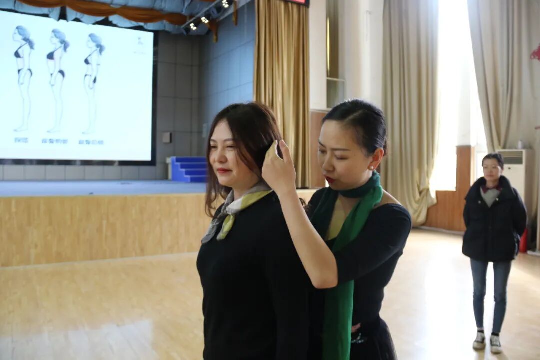 【火一动态】美丽如你  优雅如你  知性如你 丨火炬一小三八节致敬女神活动