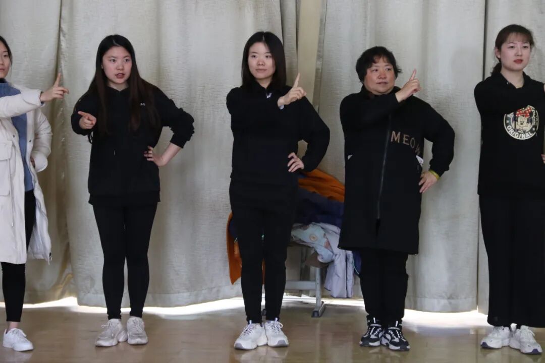【火一动态】美丽如你  优雅如你  知性如你 丨火炬一小三八节致敬女神活动