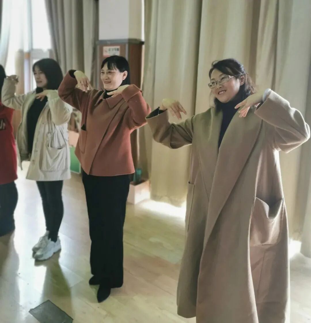 【火一动态】美丽如你  优雅如你  知性如你 丨火炬一小三八节致敬女神活动