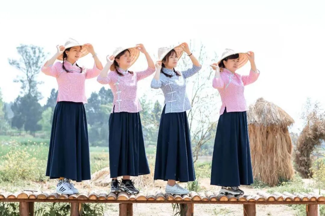 【火一班主任节1】有模有young 我最靓|第八届班主任节之班主任户外活动篇