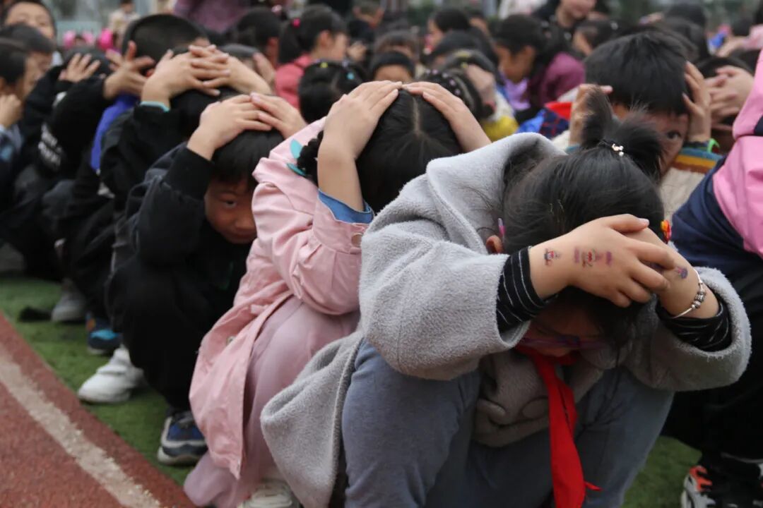 【火一动态】筑牢安全“生命线”|2021年春地震疏散演练